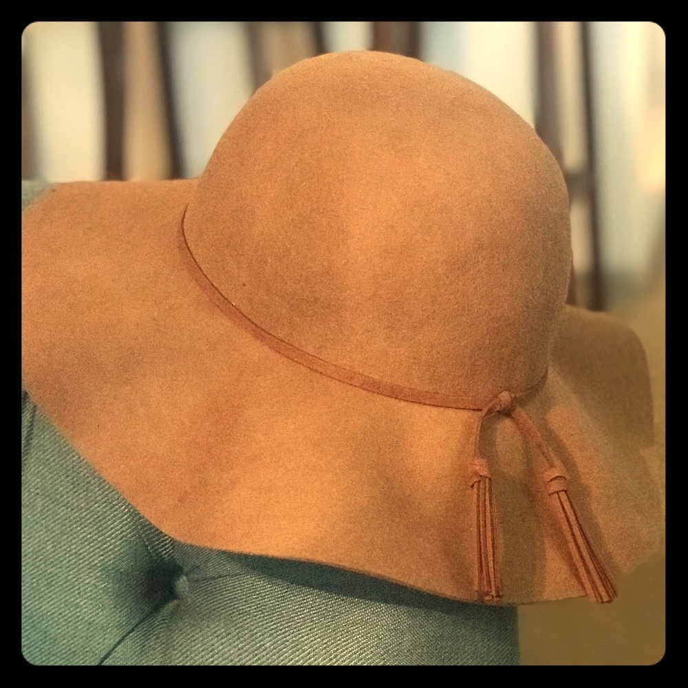 Floppy Brimmed Hat